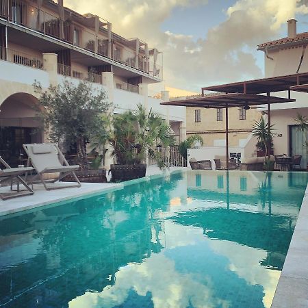 Ynaira Hotel & Spa Ариань Экстерьер фото